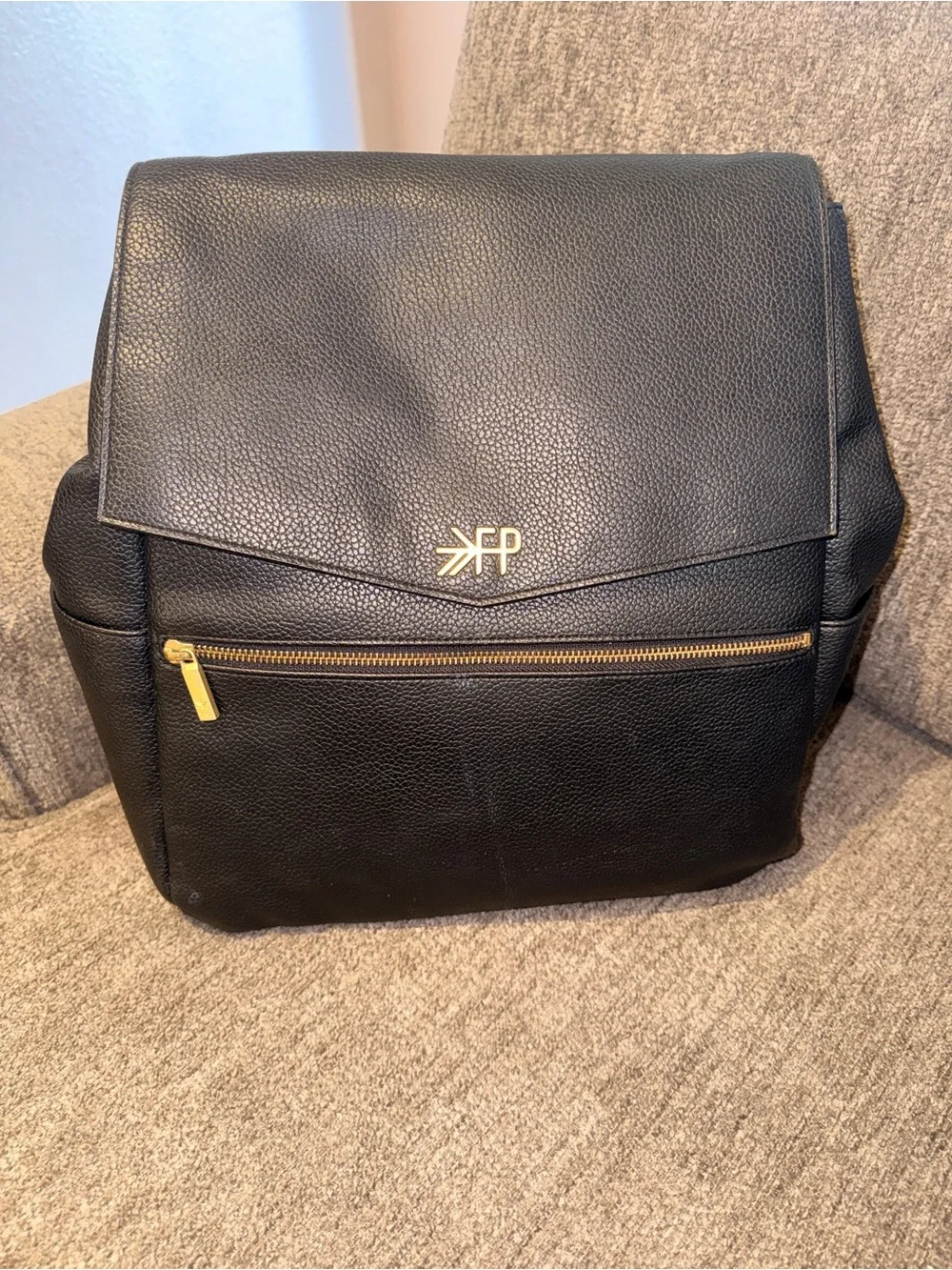 best men's hanging travel toiletry bag room Reel Model:11/12 and a front pocket Costanza Rota Distressed Genuine